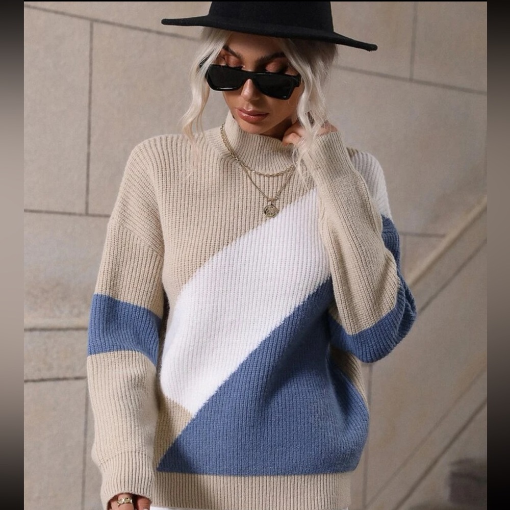 NWT Color Block Mock Neck Sweater
